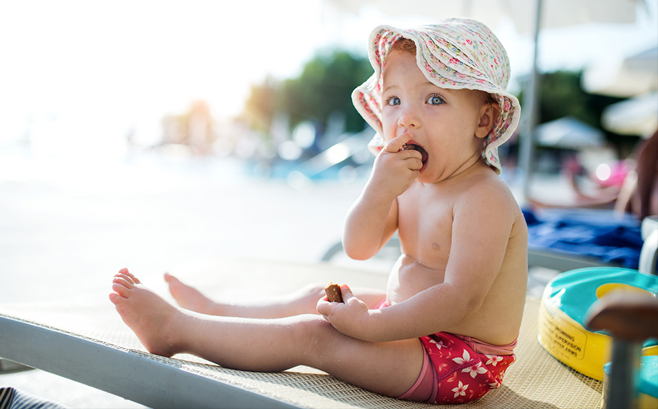 Sonnenschutz für empfindliche Kinderhaut. Sonnenschutz für empfindliche Kinderhaut.