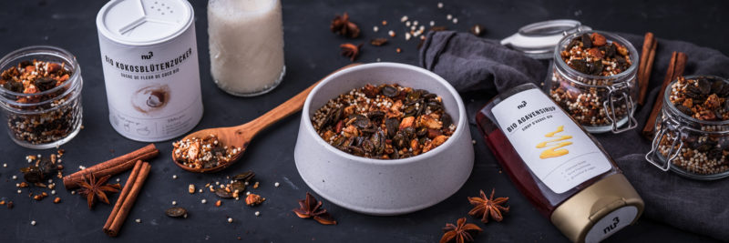 Knusper-Granola Rezept für den gesunden Start in den Tag Knusper-Granola Rezept für den gesunden Start in den Tag